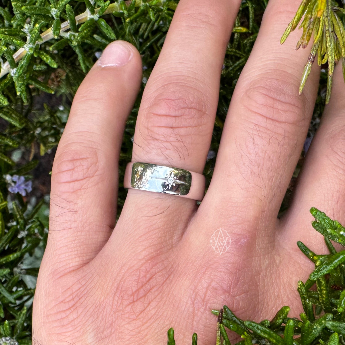Northstar Wedding Band